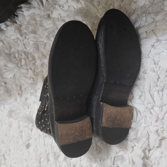 Frye Boots - Picture 9 of 10